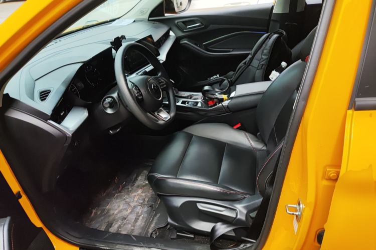 Used MG 5 2021 180 DVVT CVT Youthful Style Edition
