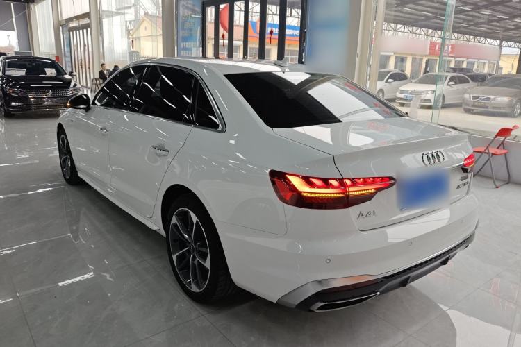 Used Audi A4L 2022 40 TFSI Fashion Dynamic Model
