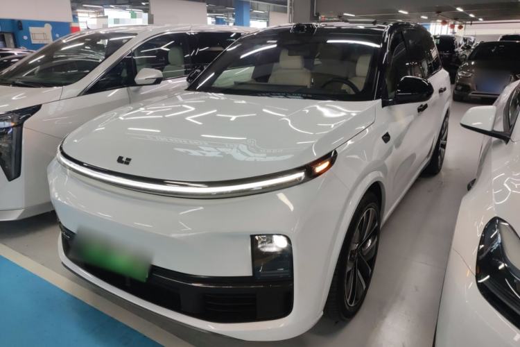 Used Li Auto L9 2022 Max model