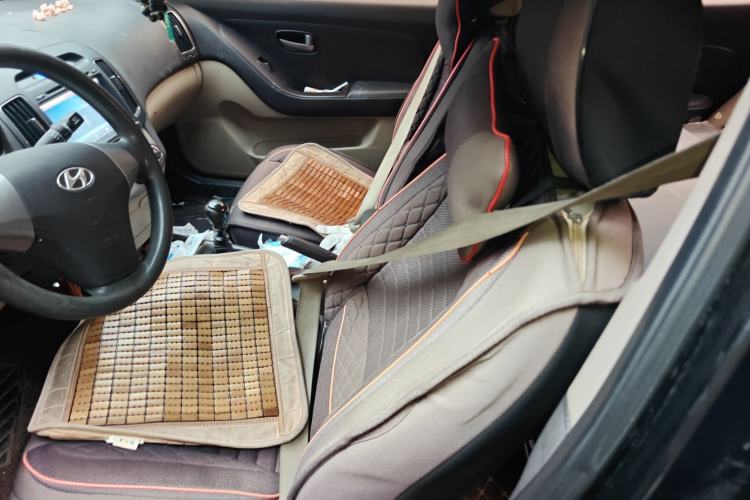 Used Hyundai Celesta 2011 1.6L Manual Comfort Edition