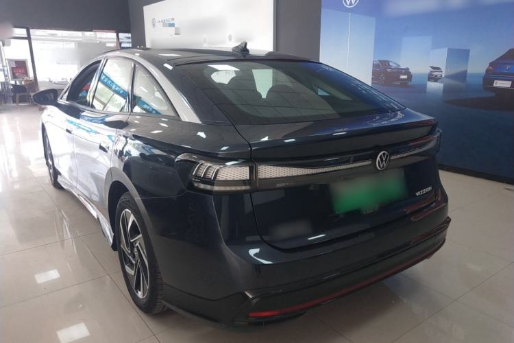 Used Volkswagen ID.7 VIZZION 2024 PRO Model Rear Left 45 Deg