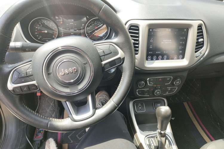 Used Jeep Compass 2019 200T Automatic Family Edition - Connected Large Screen Version