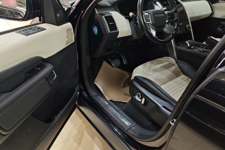Used Land Rover Discovery 2021 360 PS R-Dynamic S
