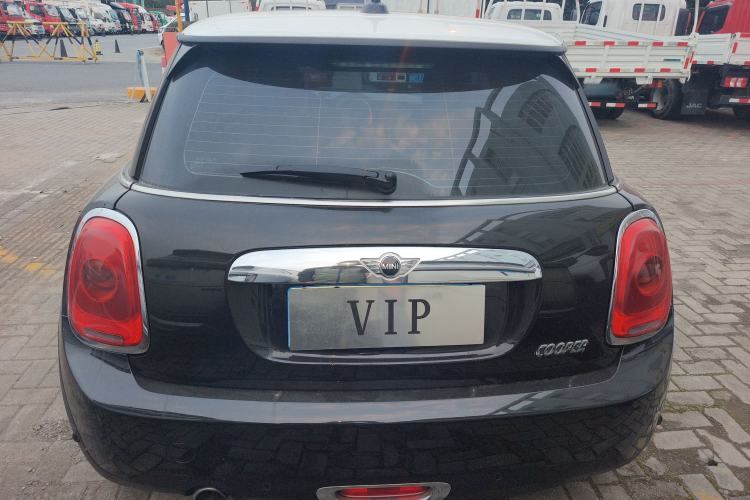 Used MINI MINI 2014 1.5T COOPER Fun
