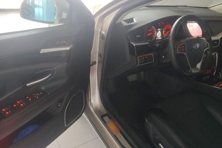 Used Geely Auto Emgrand GT 2015 1.8T Premium Model Driver Seat