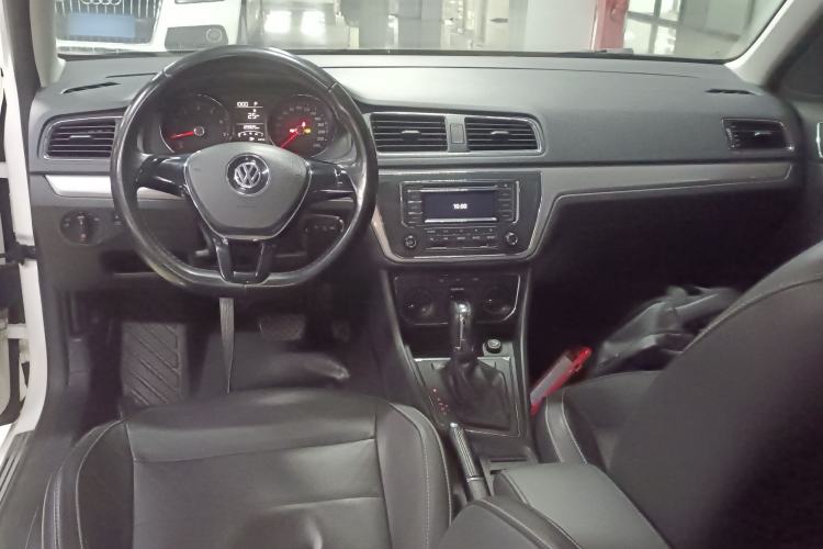 Used Volkswagen Lavida 2015 1.6L Automatic Comfort Edition