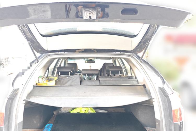 Used BYD S6 2014 1.5TI Manual Luxury 5-Seater Trunk