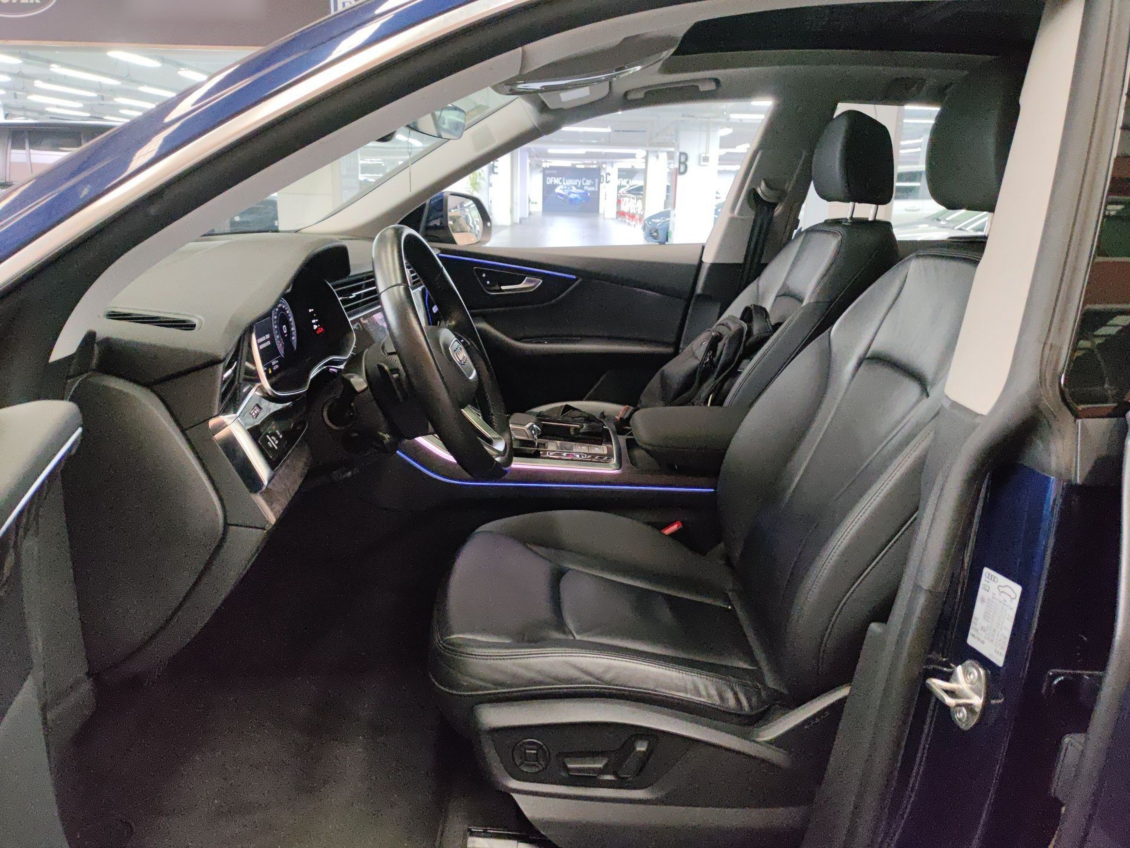 Interior delantero