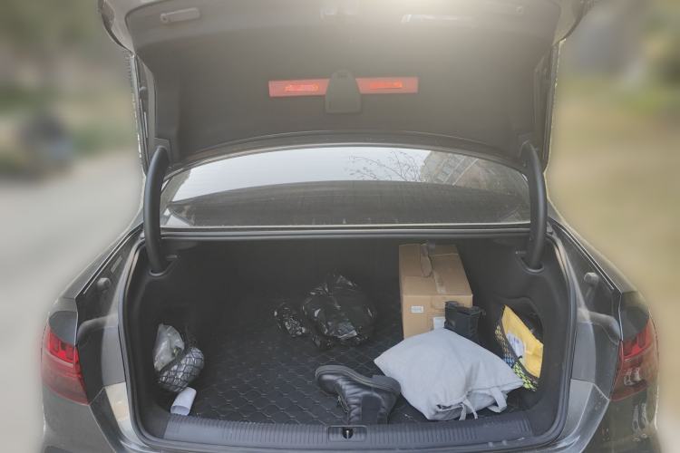 Used Audi A4L 2020 40 TFSI Luxury Dynamic Model
