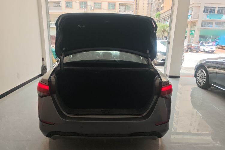 Used Nissan Sylphy 2021 1.6L XL CVT Enjoyment Edition Trunk