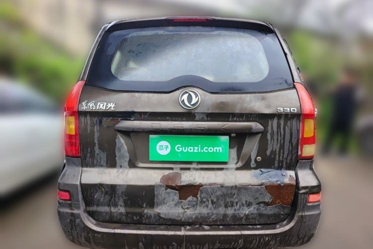 Used Dongfeng Fengon 330 2014 1.5L Manual Standard Edition DK15-02 Rear