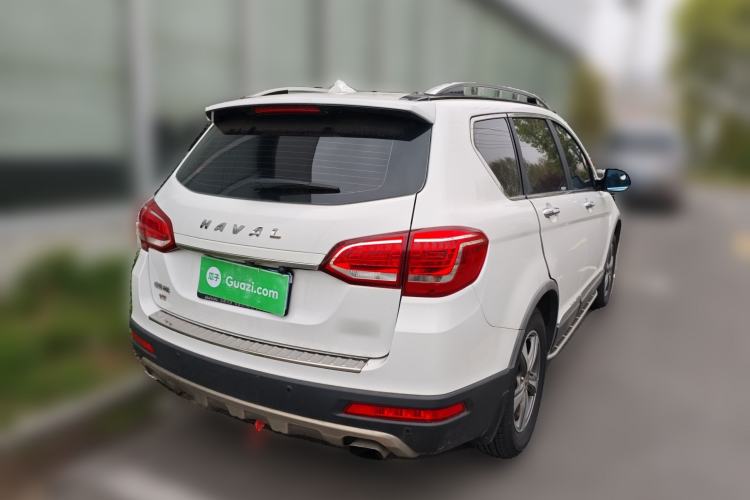 Used Haval H6 2015 Revised Version Sport Edition 1.5T Manual Transmission Two-Wheel Drive Elite Grade
