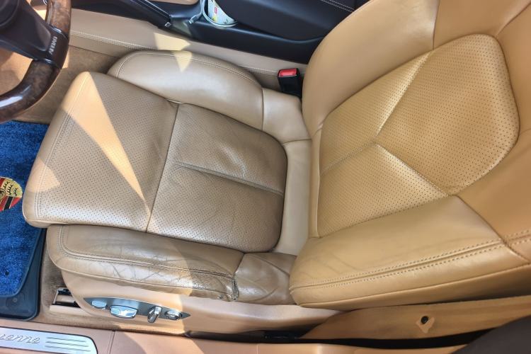 Used Porsche Cayenne 2011 Cayenne 3.0T Left Front Seat