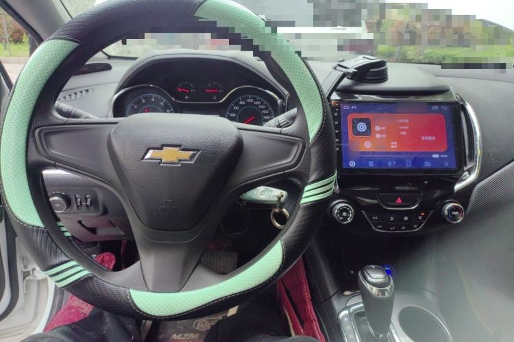 Used Chevrolet Cruze 2018 320 Automatic Pioneer Sunroof Edition