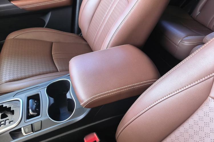 Used BYD S7 2016 2.0T Automatic Prestige Edition
