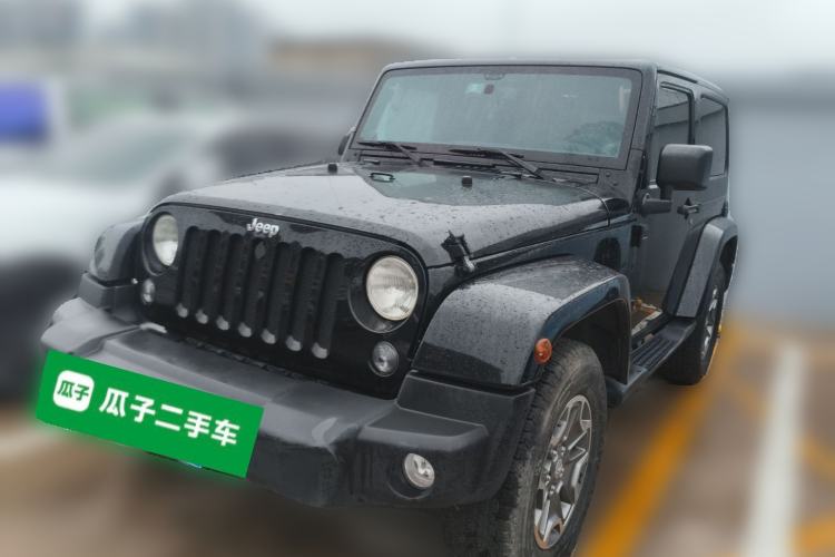 Used Jeep Wrangler 2013 3.6L Sahara two-door model