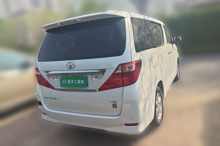 Used Toyota Alphard 2011 3.5L Luxury Edition