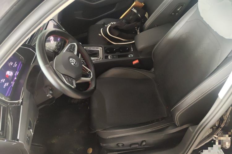 Used Volkswagen Magotan 2020 330TSI DSG Luxury Edition Left Front Seat