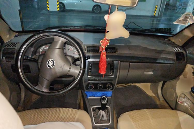 Used Lifan Auto 520 2011 520 Navigation Edition 1.3L Practical Model
