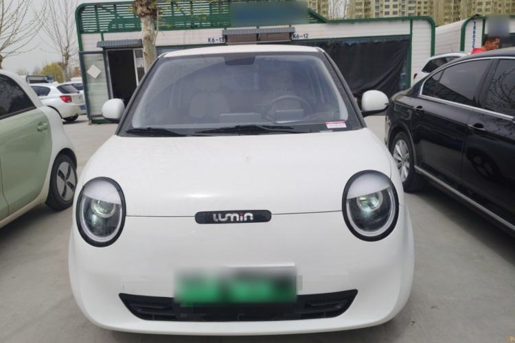 Used CHANGAN NEVO Lumin 2023 205km Xiangqin Version Front