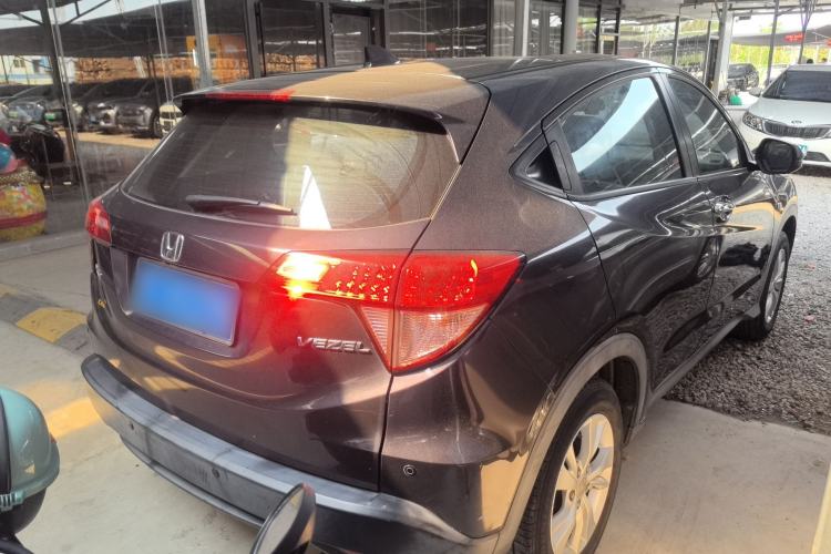 Used Honda Vezel 2017 1.5L CVT 2WD Comfort Model Rear Right 45 Deg
