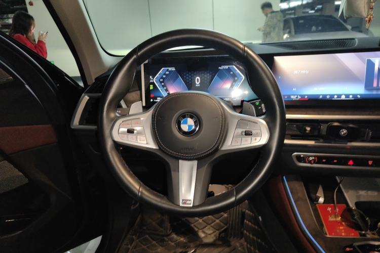 Used BMW X5 2023 xDrive 30Li Luxury M Sport Night Edition Package
