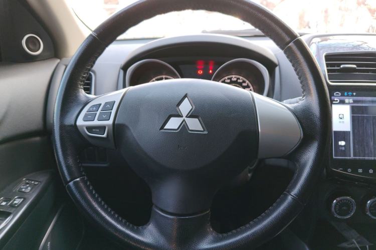 Used Mitsubishi ASX 2016 2.0L CVT Two-Wheel Drive Navigation Edition