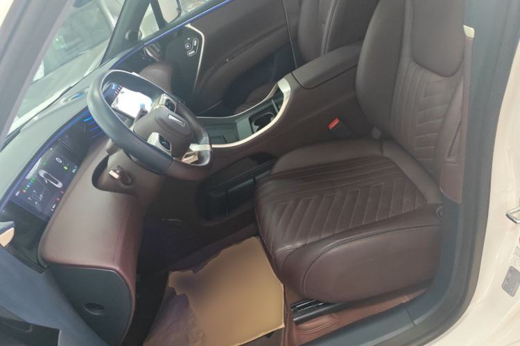 Used Avatr 11 2023 HarmonyOS Version Smart Enjoyment Upgrade Model 90-Degree Rear-Wheel Drive Edition