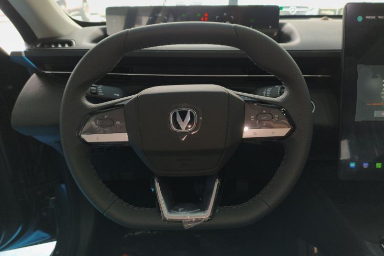 Used Changan Eado 2025 Blue Whale 1.5T 500Bar Prestige Model