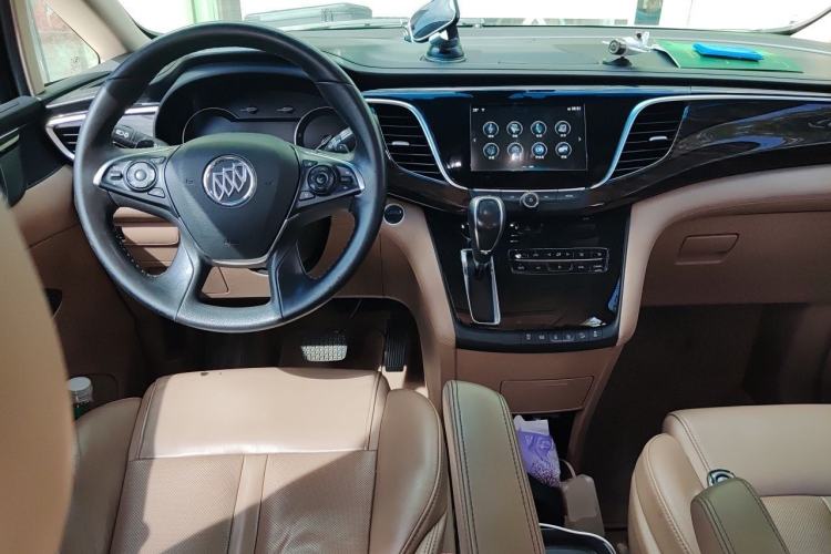Used Buick GL8 2017 ES 28T Luxury Model China V Standard
