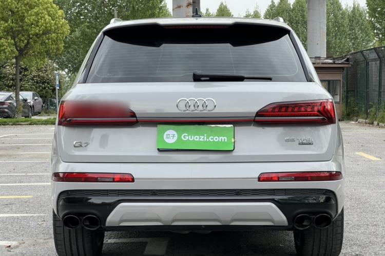 Used Audi Q7 2022 55 TFSI quattro S line Sport model Exterior 5