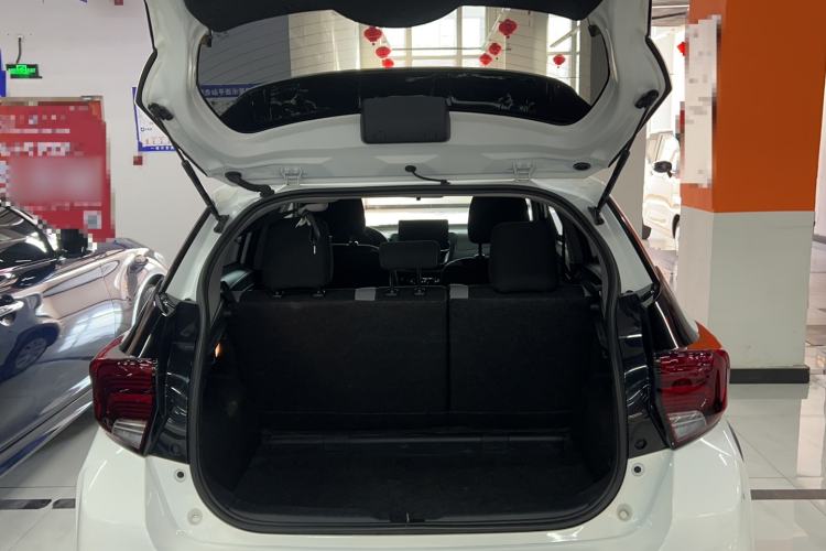 Used Toyota YARiS L Zhi Xuan 2022 X-Trail 1.5L CVT Leading PLUS Edition