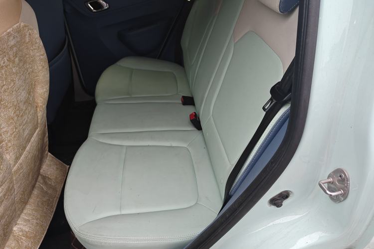 Used Dongfeng NAMMI BOX 2022 Revised Light Wind Edition 201 km Standard Version Left Rear Seat
