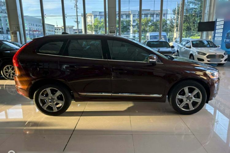 Used Volvo XC60 2015 T5 AWD Smart Drive Edition
