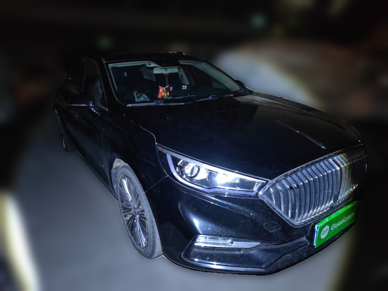 Hongqi H5 2022 Classic Model Facelift 1.8T Automatic Smart Connect Flagship Edition - Chinese Trim Yun — снимка 3