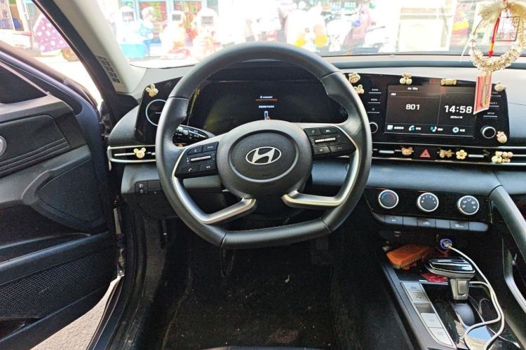 Used Hyundai Elantra 2023 1.5L CVT GLX Elite Edition