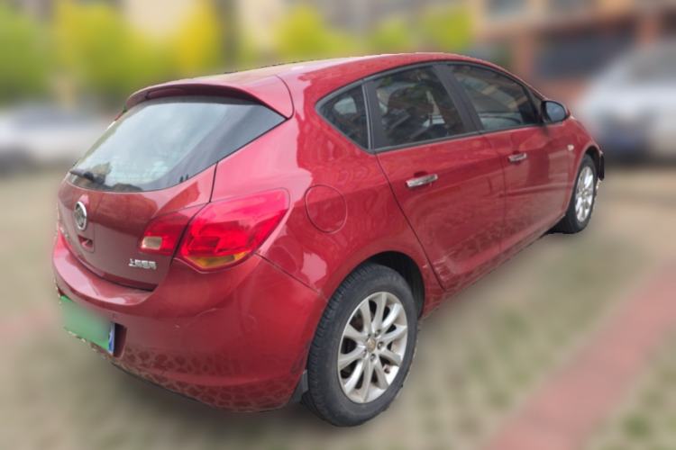 Used Buick GT 2013 XT 1.6L Automatic Fashion Edition Rear Right 45 Deg