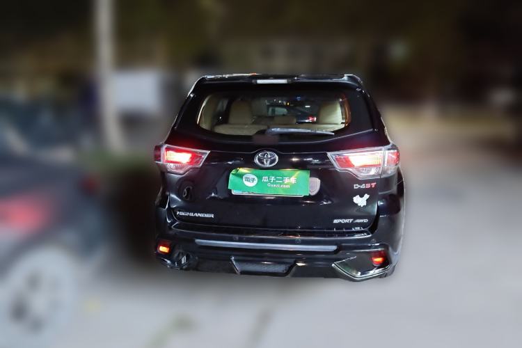 Used Toyota Highlander 2017 2.0T Four-Wheel Drive Luxury Edition 7 Seats