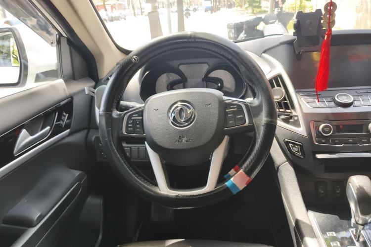 Used Dongfeng Aeolus AX7 2015 2.3L Automatic ZhiZun Version
