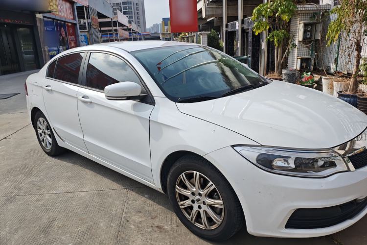 Used Qoros 3 2016 Sedan 1.6L Manual ZhiXiang Model
