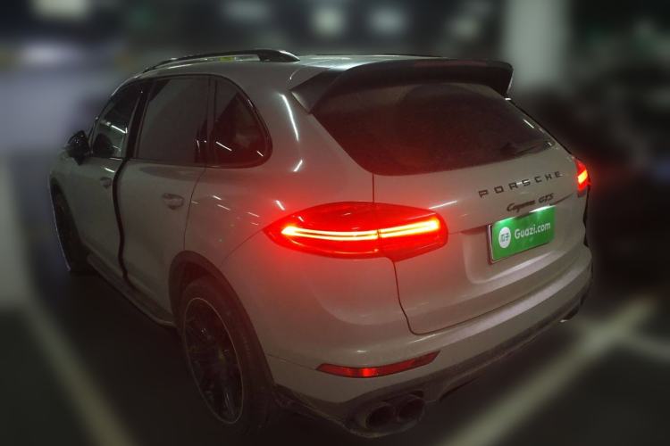 Used Porsche Cayenne 2015 Cayenne 3.0T Rear Left 45 Deg