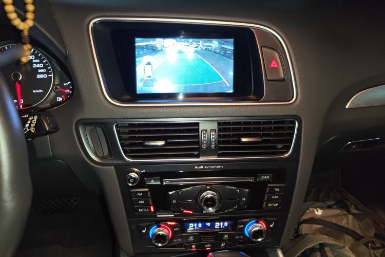 Used Audi Q5 2017 Plus 40 TFSI Technology Model