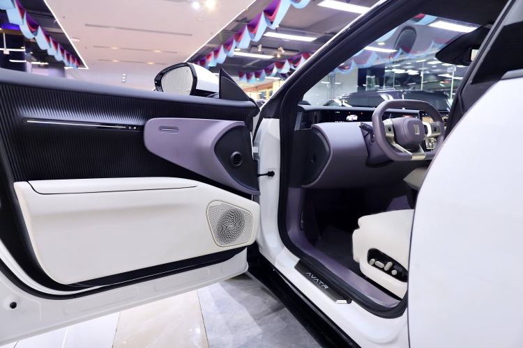 Used Avatr 12 2025 Ultra Extended-Range Edition
