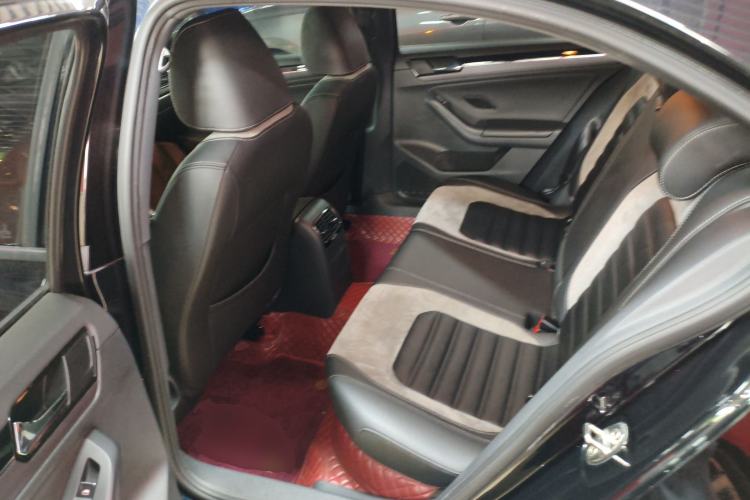 Used Volkswagen Sagitar 2016 280TSI Automatic R-Line Left Rear Seat