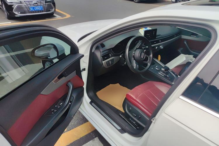 Used Audi A4L 2019 40 TFSI Ambition China VI
