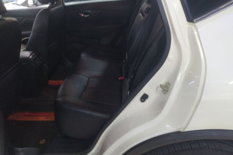 Used Nissan X-Trail 2017 2.0L CVT Comfort Edition 2WD Left Rear Seat