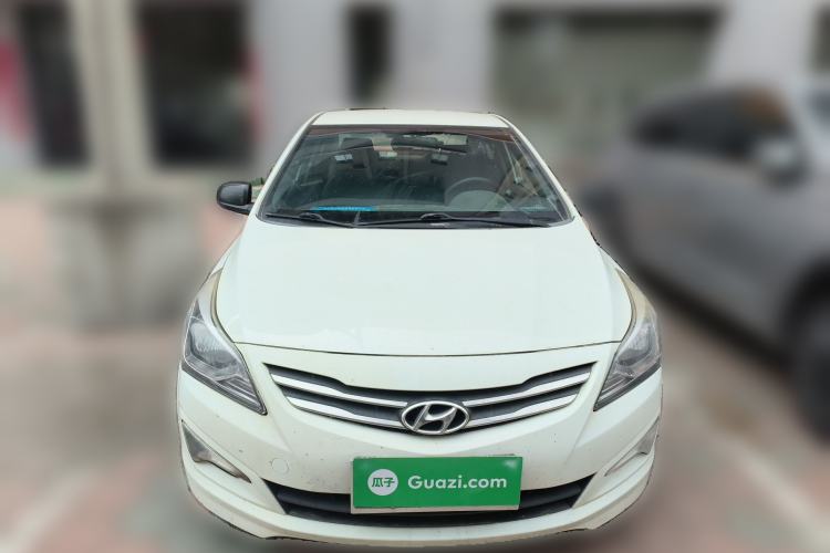 Used Hyundai Verna (older generation) 2014 1.4L Manual Smart GLS Trim Front