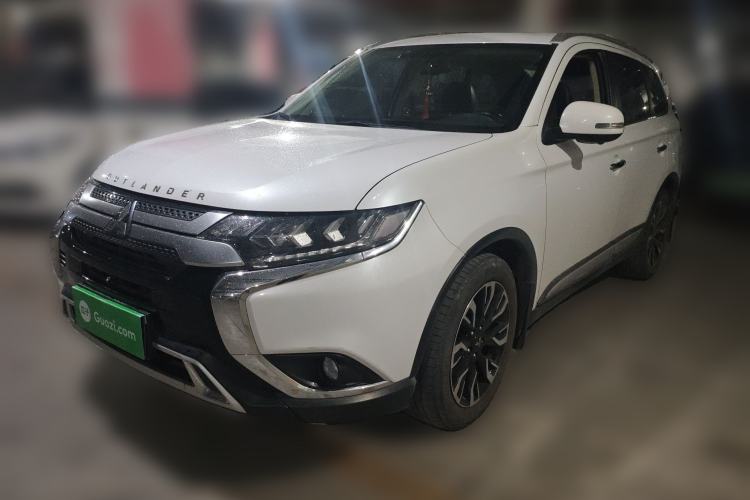 Used Mitsubishi Outlander 2020 2.4L 4x4 Zhi Xiang Edition 5 Seats