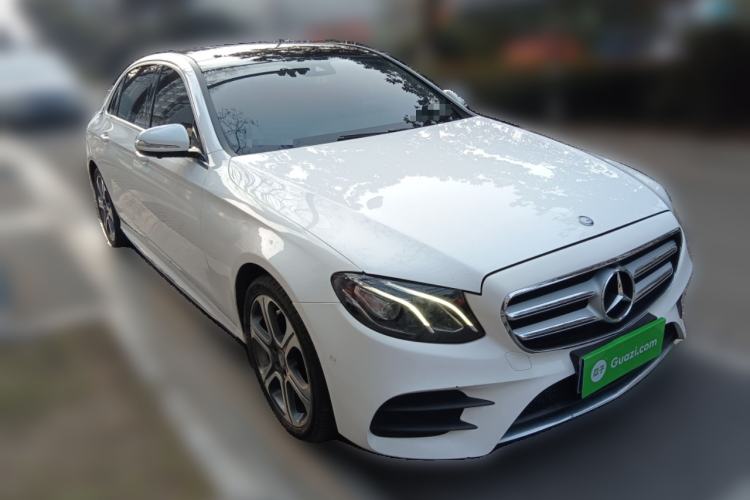 Used Mercedes-Benz E-Class 2016 E 300 L Sporty and Stylish Model
