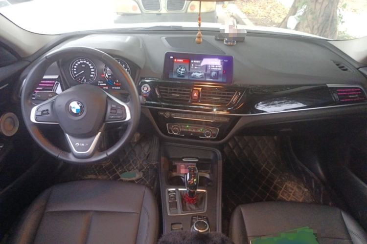 Used BMW 1 Series 2021 120i M Sport Edition Center Console